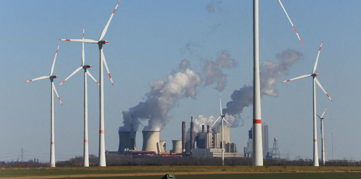 Are fossil fuels approaching peak emissions when it comes to power generation?