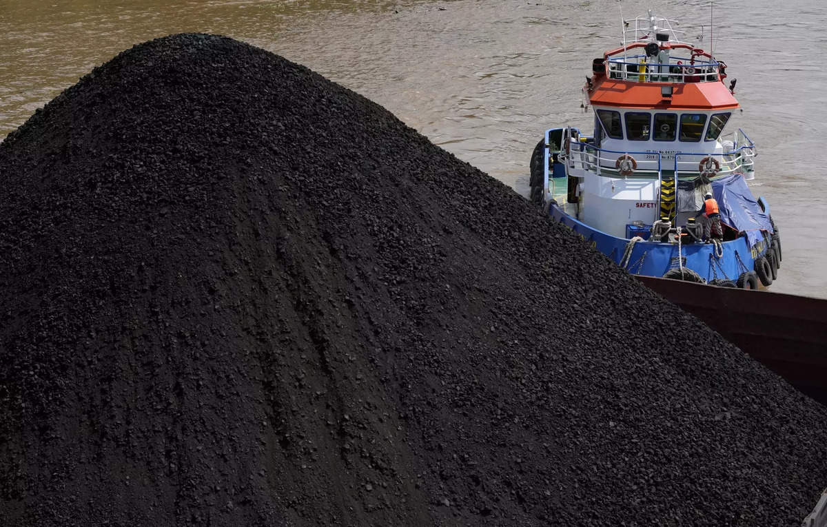 China’s imports of Australian coal surge on price advantage, ET EnergyWorld