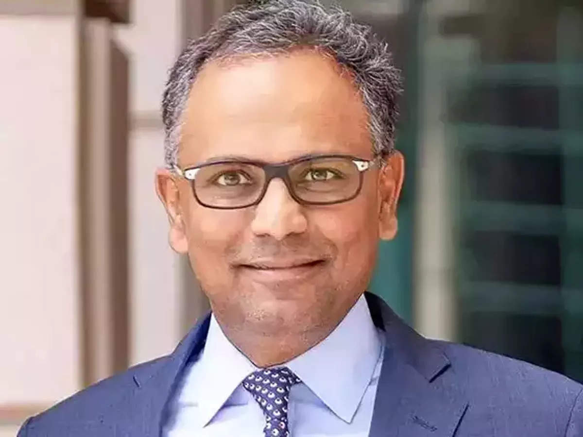 GQG’s Rajiv Jain raises stake in Gautam Adani group by about 10% for $3.5 billion bet, ET EnergyWorld
