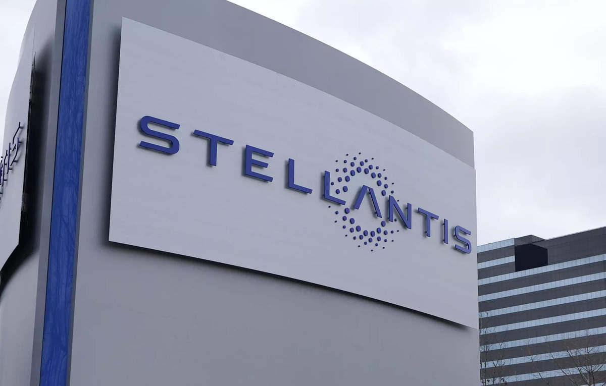 Stellantis halts Canada battery plant construction, Energy News, ET EnergyWorld