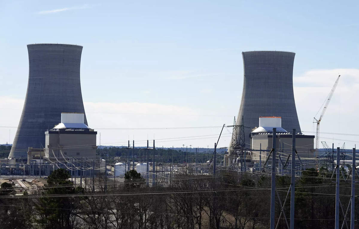 World’s biggest nuclear plant in Japan to resume path towards restart, ET EnergyWorld