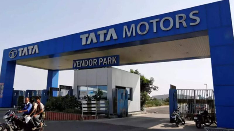 Electric cars almost on par with petrol, diesel as Tata, MG cut prices, ET EnergyWorld