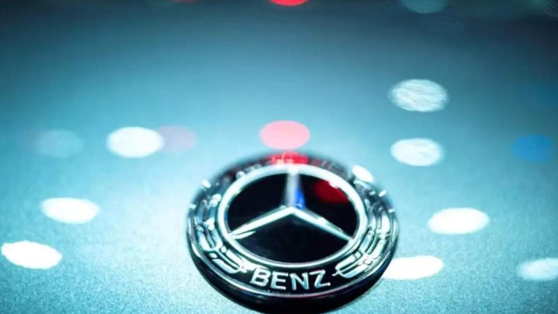 Mercedes-Benz says plug-in hybrids to ‘stay relevant’ amid EV demand slowdown, ET EnergyWorld