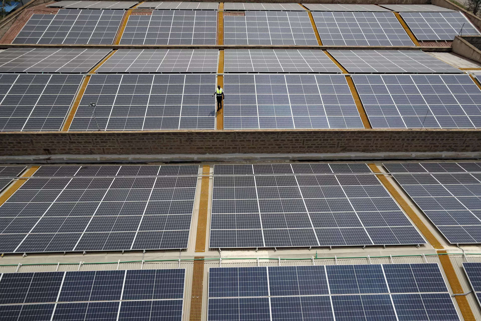 Adani Green Energy operationlises 448.95 MW solar projects at Khavda, ET EnergyWorld