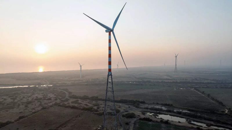 JSW Energy arm signs pact with Reliance Power to acquire 45 MW wind project for Rs 132 cr, ET EnergyWorld