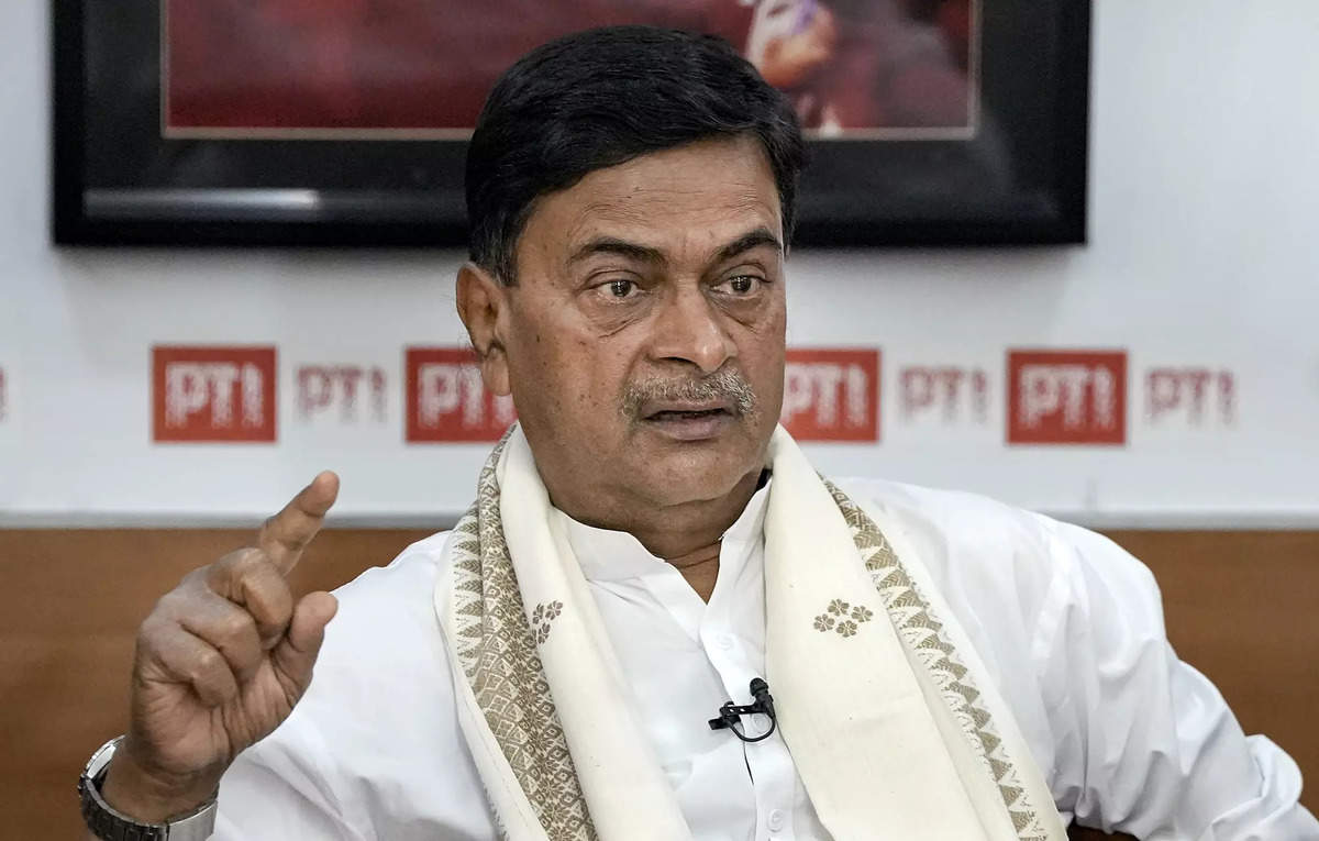 Govt pulls all stops to ensure uninterrupted power supply this summer: R K Singh