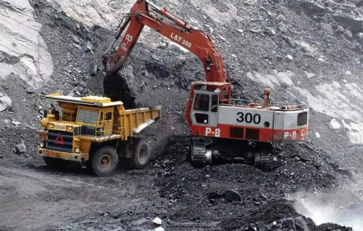 Coal India posts 26 pc rise in profit to Rs 8,682 cr in Q4 on higher supplies, ET EnergyWorld